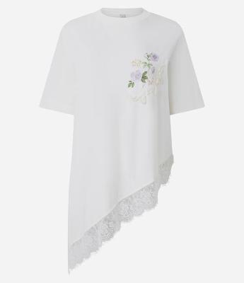 Blusa em Algodão com Estampa e Renda na Barra