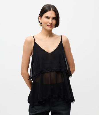 Blusa de Alcinha em Renda com Babados