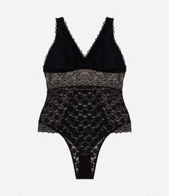 Body em Renda com Decote V Curve & Plus Size