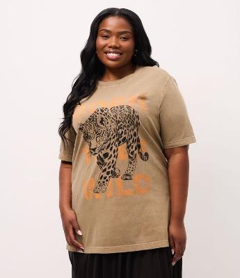 Camiseta Alongada com Estampa Onça Born to Be Wild Curve & Plus Size