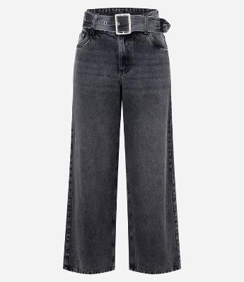 Calça Wide Leg Jeans com Cintura Baixa e Cinto com Fivela