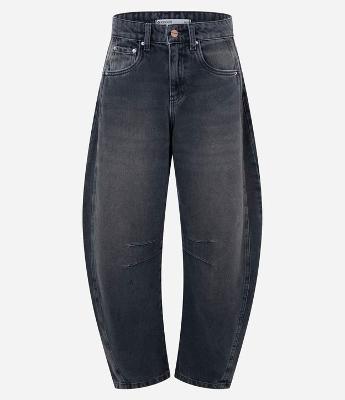 Calça Baggy Balloon em Jeans com Cintura Média e Recorte Lateral