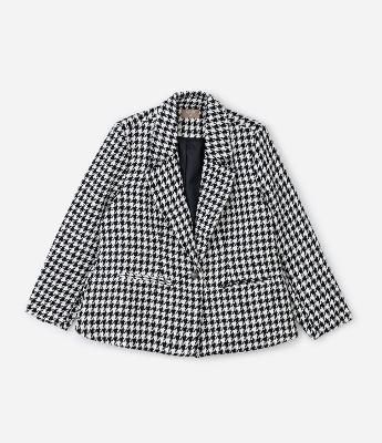 Blazer Tweed Xadrez com Abotoamento Simples Curve & Plus Size