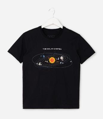 Camiseta Infantil Comfort com Estampa Sistema Solar – Tam 5 a 14 Anos