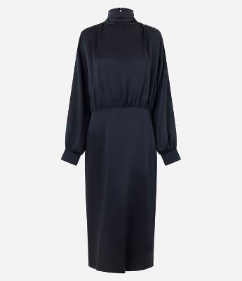 Vestido Longo Acetinado com Decote Degagê nas Costas