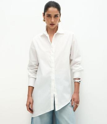 Camisa em Tricoline com Barra Assimétrica