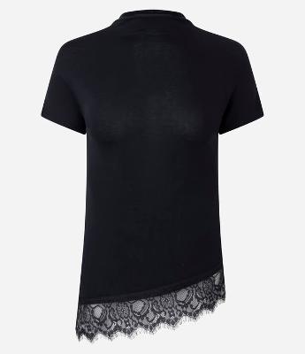 Blusa Manga Curta em Viscose com Gola Alta e Barra Rendada