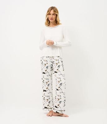 Pijama Longo em Viscolycra com Viés Contrastante e Estampa Floral