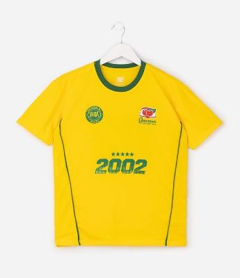 Camiseta Esportiva Infantil com Estampa Brasil & Guaraná – Tam 12 a 16