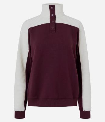 Casaco Esportivo Oversized em Cotton com Recorte Retilínea