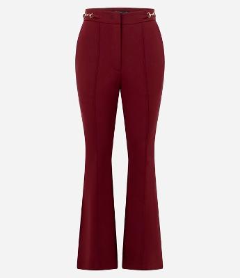 Calça Flare com Enfeite Metálico no Cós