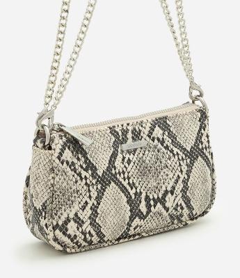 Bolsa Baguete Pequena em PU com Estampa Animal Print