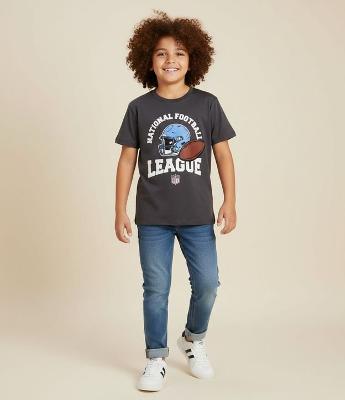 Camiseta NFL com Estampa de Capacete - Tam 5 a 14 Anos