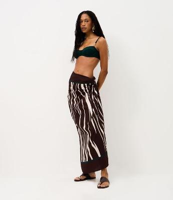 Canga de Praia em Viscose com Estampa Animal Print