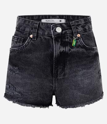 Short Jeans com Cintura Média e Pingente do Brasil