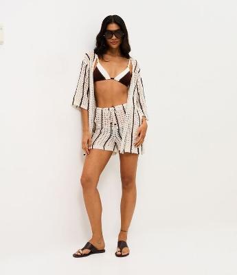 Saída de Praia Short em Tricô com Listras Contrastantes