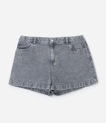 Short Jeans Cinza com Brilhos Curve & Plus Size