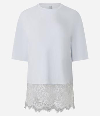 Camiseta Boxy em Algodão com Barra Rendada