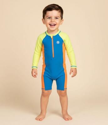 Macacão Infantil com Recortes e Proteção UV – Tam 1 a 12 Meses