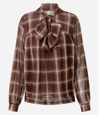 Blusa Bata em Tule com Estampa Xadrez e Gola Laço