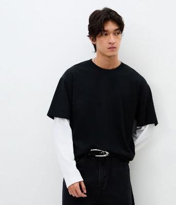 Camiseta Oversized Manga Longa em Algodão com Manga Curta Sobreposta