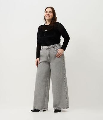 Calça Jeans Wide Cinza com Barra Desfiada