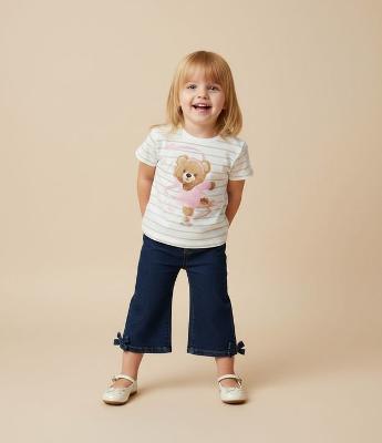 Camiseta Slim Infantil Listrada com Estampa Ursa Bailarina – Tam 1 a 6 Anos