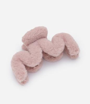 Piranha de Cabelo Zigzag com Textura de Pelos