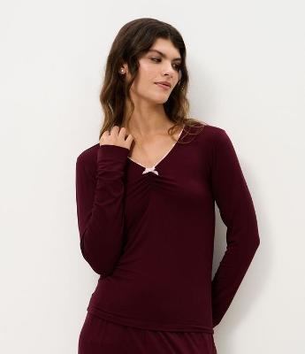 Blusa de Pijama Longa em Viscolycra com Decote V e Laço