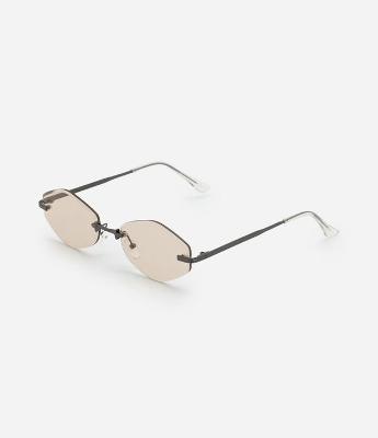 Óculos de Sol com Design Geométrico e Hastes em Metal