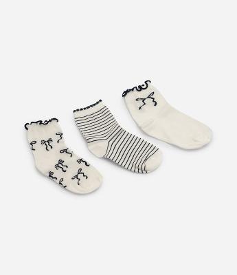 Kit 03 Meias Infantil em Algodão com Laços e Listras – Tam 23 a 34