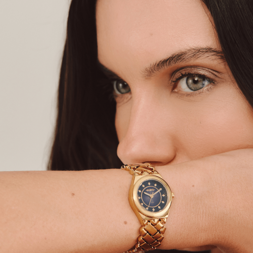 Relógio Euro Feminino Mini Lux Dourado - EU2035YXT/4A - 4