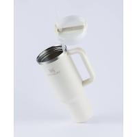 Garrafa Térmica Quencher 2.0 Cream 887ml Stanley Branca