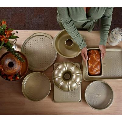 Forma de Pudim em Aço Carbono 28,5cm Kenya