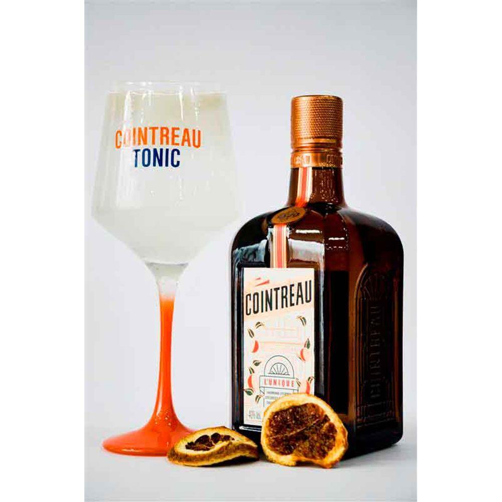 Compre 1 Licor Cointreau 700ml e Ganhe 1 Taça Cointreau Tonic - 2