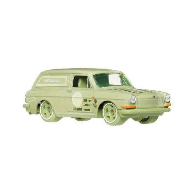 Hot Wheels Pantone 2304 Custom '69 Volkswagen Squareback Silver Series  - Mattel
