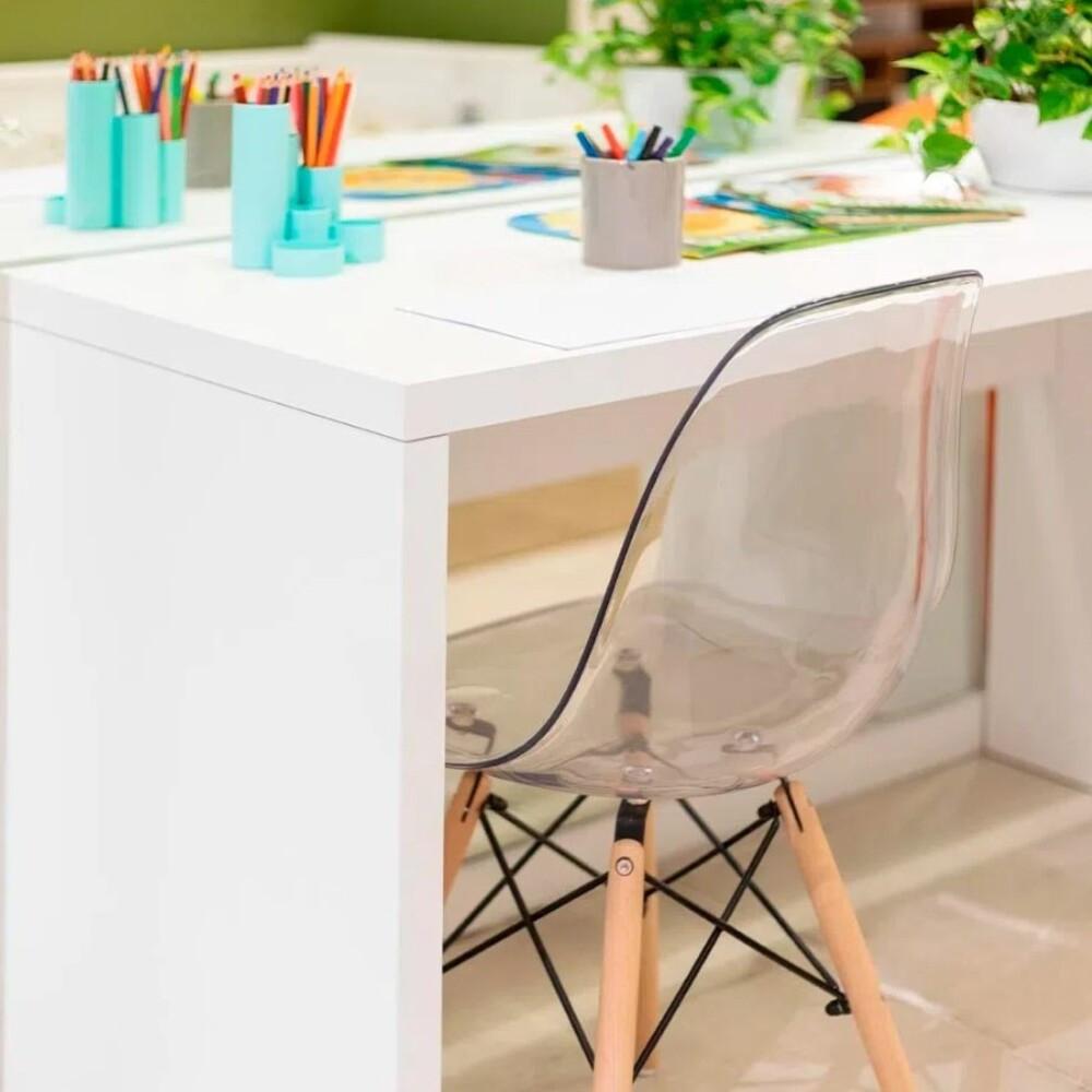 Cadeira Eiffel em Acrílico com Pés de Madeira RF3027 Mozaic - 3