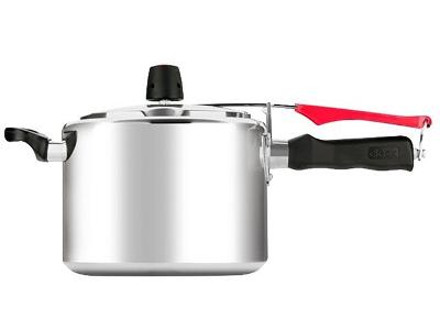 Panela de Pressão Clock Original Revestida Polida 4,5 L