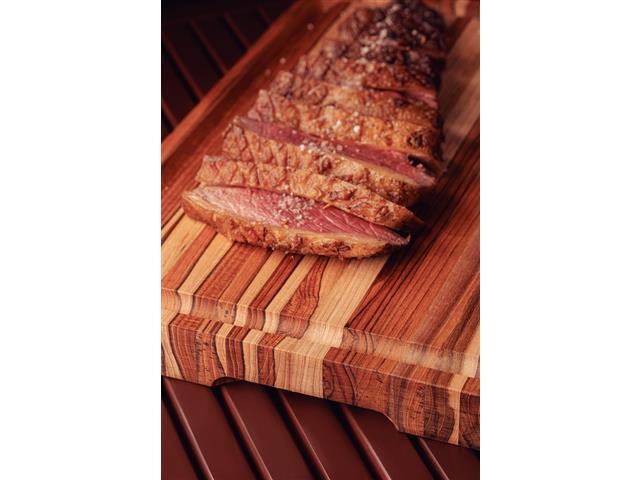 Tábua com Sulco para Churrasco Tramontina em Madeira Teca 40x30 cm - 4