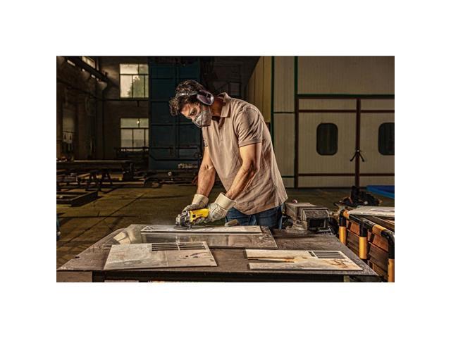 Esmerilhadeira Angular Stanley 4.1/2" 620W - 4