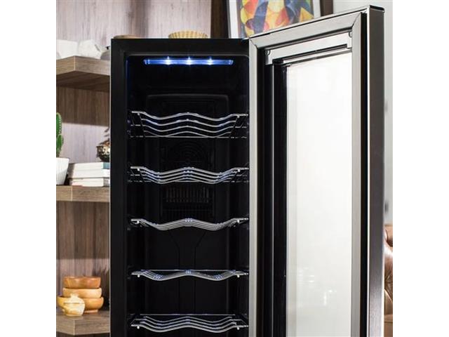 Adega de Vinhos Climatizadas Electrolux ACB12 Preta 12 Garrafas Bivolt - 4