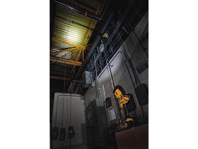 Lanterna LED Profissional DeWalt 20V Max Spotlight - 4