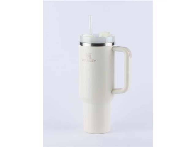 Copo com Canudo Stanley Quencher 2.0 Branco Cream 1,180 Litros - 4