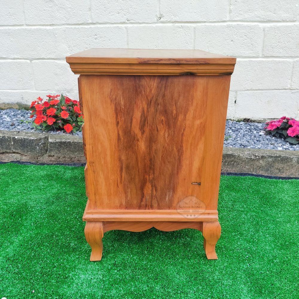 Mesa De Cabeceira 3 Gavetas Com Pé Luiz Xv Madeira De Demolição Sudeste Rústico - 2