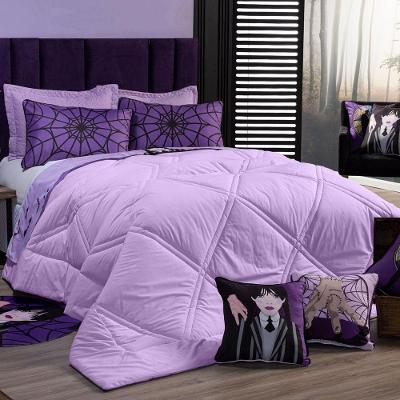 Kit Edredom Wandinha Lilás Casal Padrão C/ Lençol 05pçs - Dupla Face Percal 200 Fios