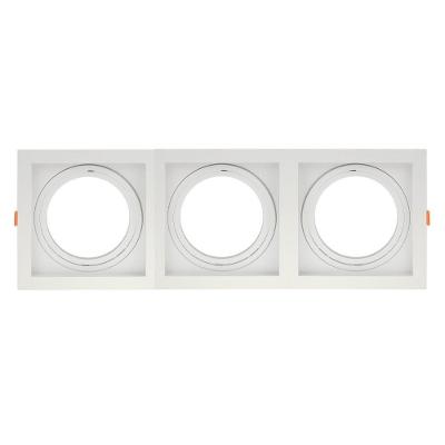Spot De Embutir Quadrado Recuado Triplo Ar111 Direcionável Branco