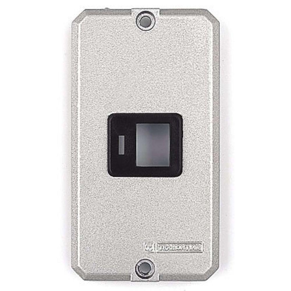 Tampa Para Condulete 1/2" E 3/4" Com 1 Posto Com Suporte Para Rj Tramontina - 3