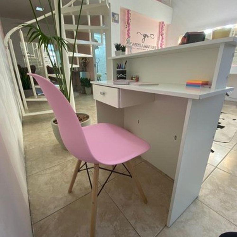 Kit 2 Armários Expositores e 1 Balcão de Atendimento com Gaveta - 6