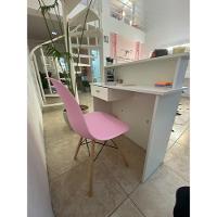 Kit 2 Armários Expositores e 1 Balcão de Atendimento com Gaveta