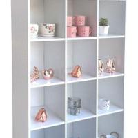 Kit Expositores Colméia com Nicho e Colméia com Cabideiro - 1